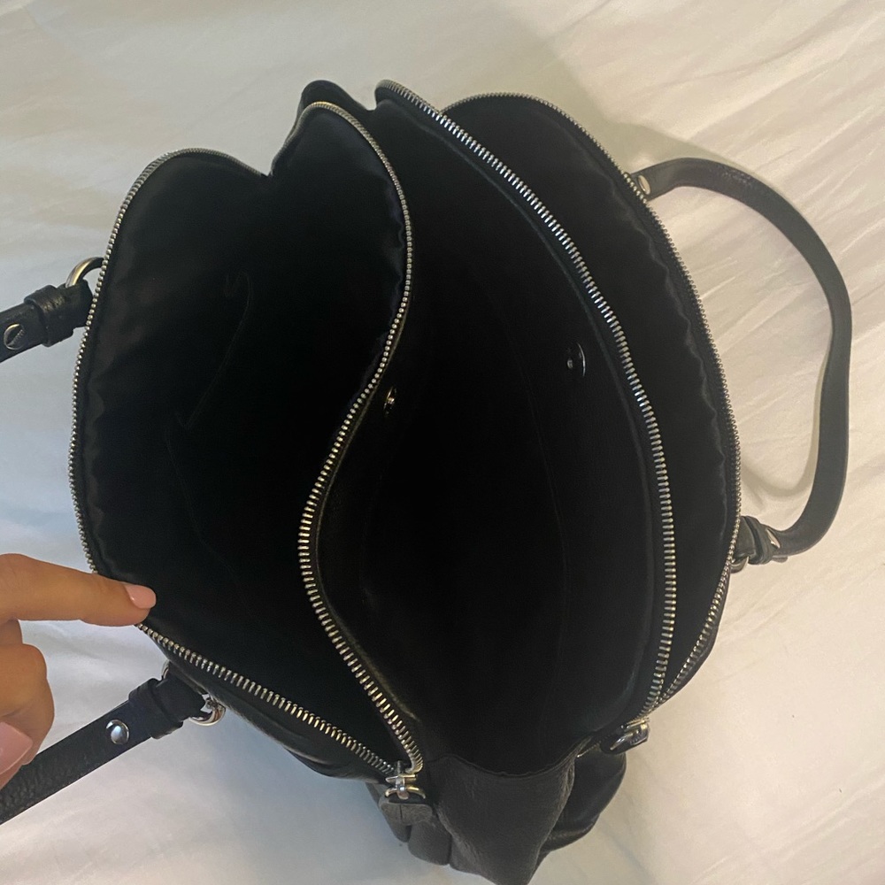 Coach Penelope Satchel - Picture 12 of 16
